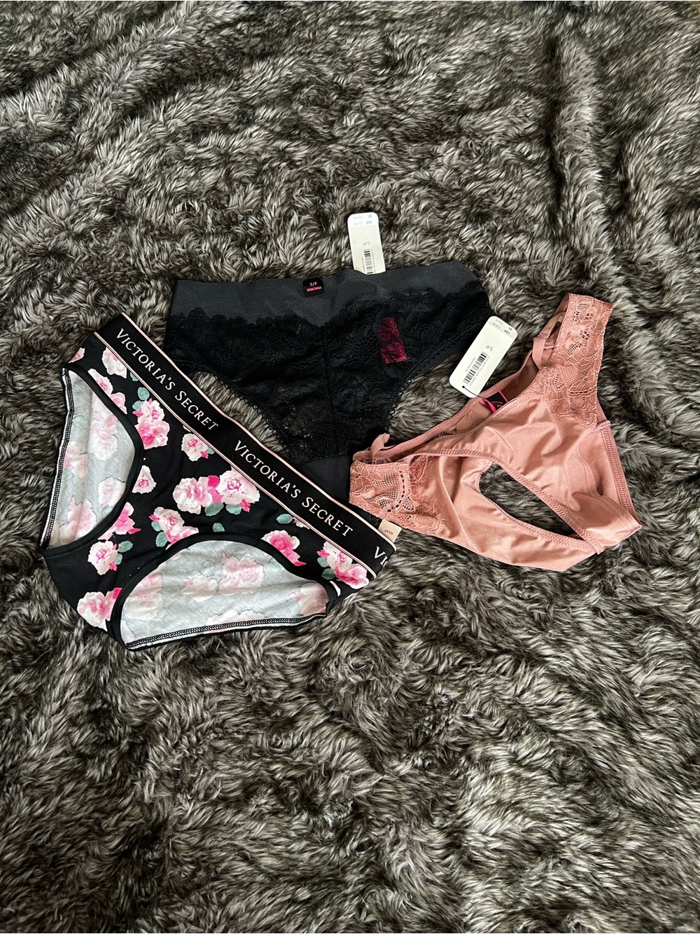 NWT Lingerie Lot | 3 Panties | La Senza + Victoria’s Secret | Thong | Small/XS